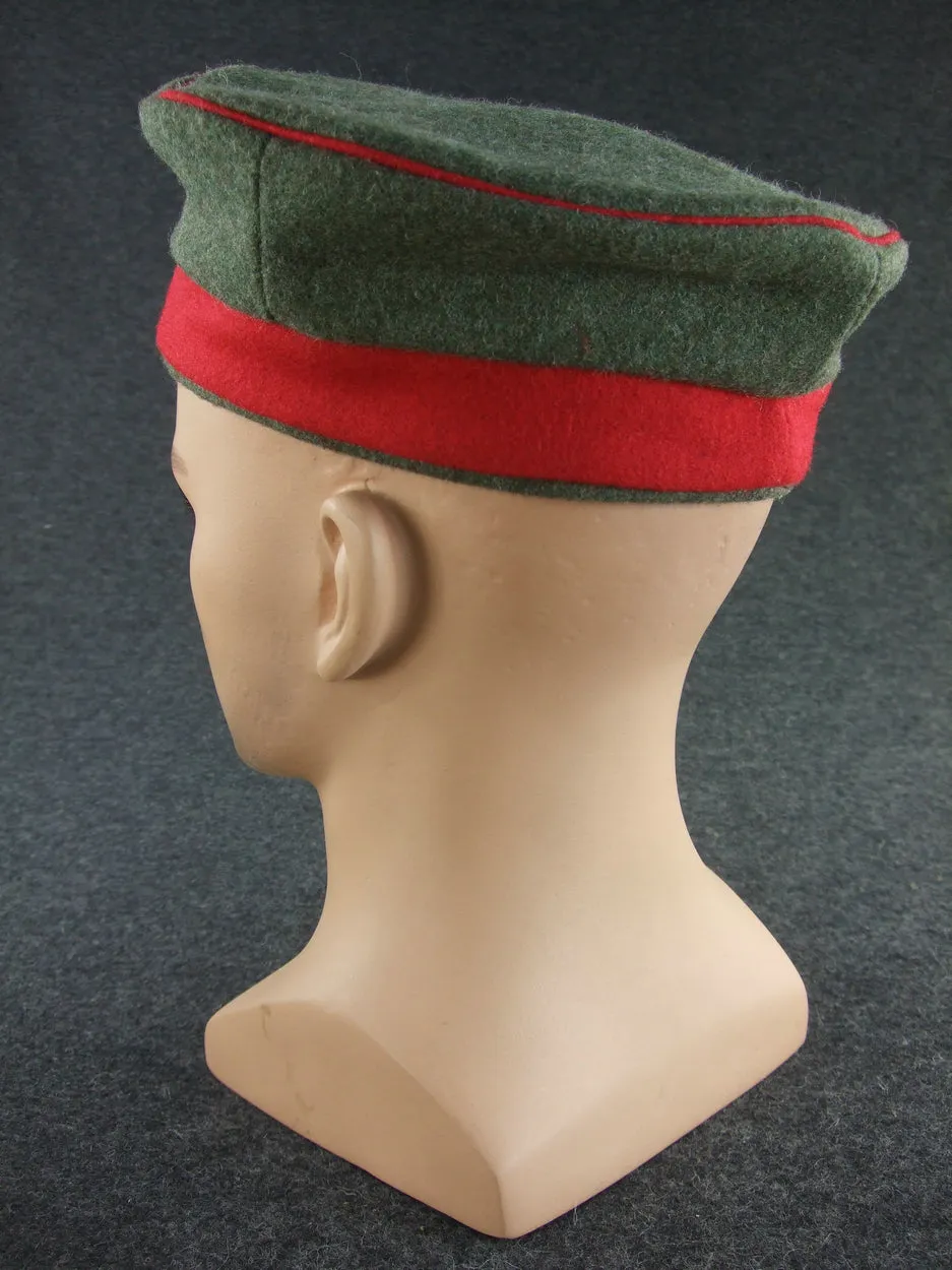 WW1 German EM Beret Cap Red Band   Red Piping